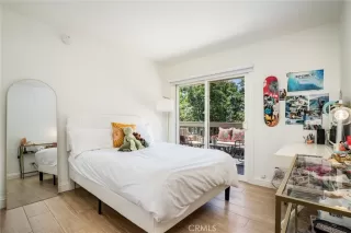 Photo #5: OC25152128 Listing 