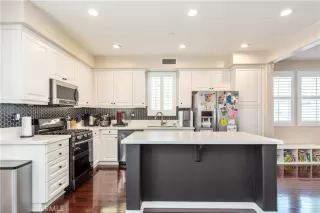 Photo #2: OC25152249 Listing 