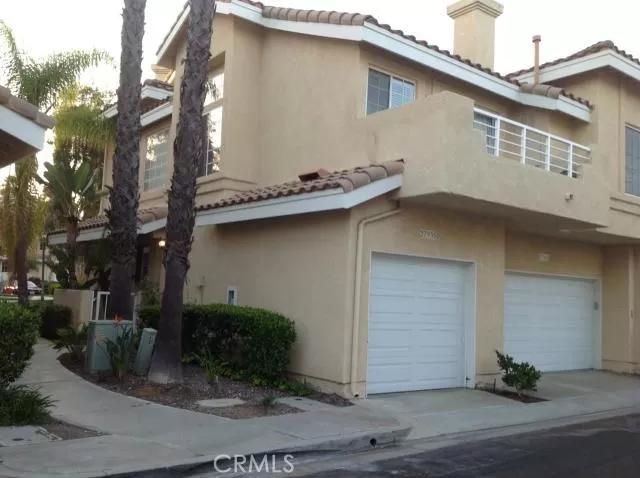 MLS: OC25152271 Condo For Sale