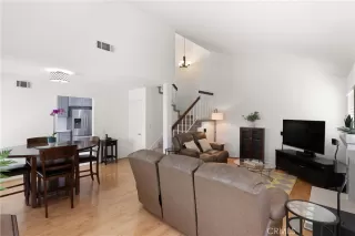 Photo #3: OC25152444 Listing