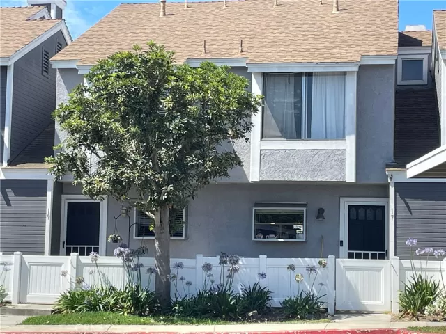 MLS: OC25152477 Condo For Sale