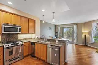 Photo #3: OC25152553 Listing