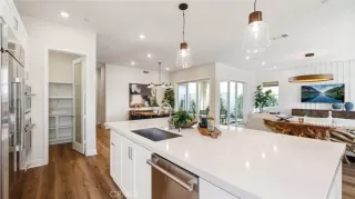 Photo #1: OC25152631 Listing