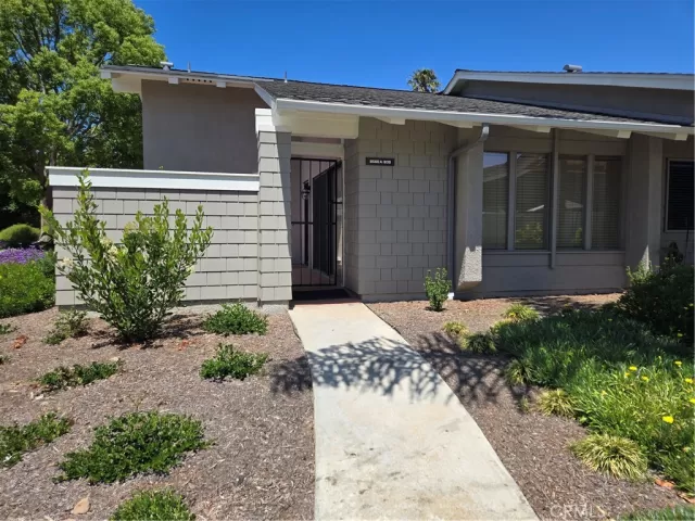 MLS: OC25152833 Condo For Sale