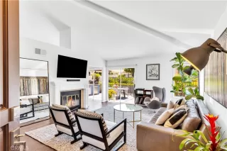 Photo #2: OC25152966 Listing 