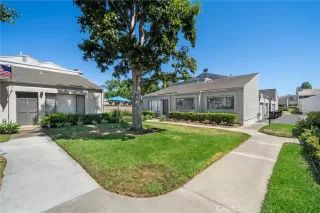 Photo #4: OC25153287 Listing