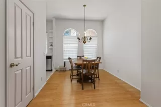 Photo #5: OC25153357 Listing 