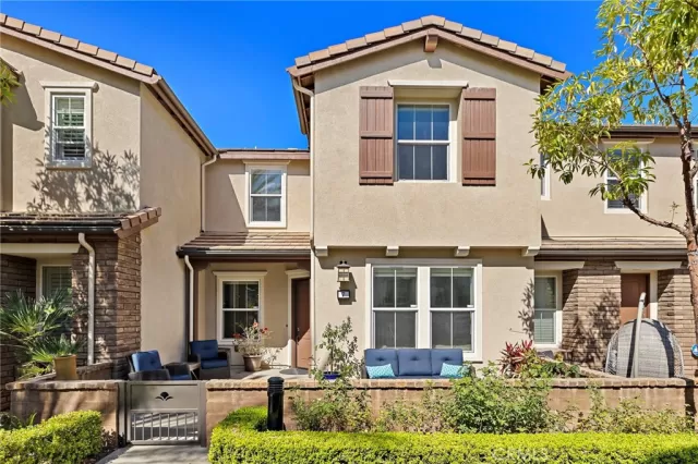 MLS: OC25155091 Condo For Sale