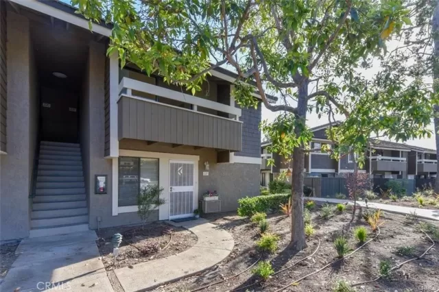 MLS: OC25155129 Condo For Sale