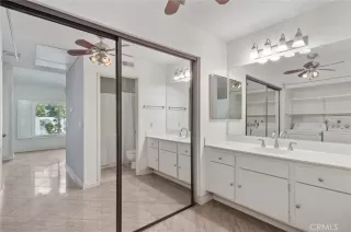 Photo #6: OC25155556 Listing 