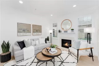 Photo #3: OC25156024 Listing