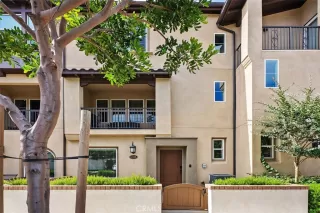 Photo #3: OC25156262 Listing 