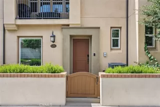 Photo #4: OC25156262 Listing 