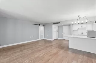 Photo #4: OC25156673 Listing 