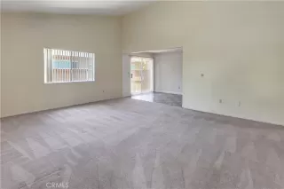 Photo #3: OC25156740 Listing