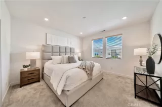 Photo #5: OC25156743 Listing 