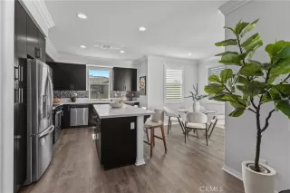 Photo #4: OC25156770 Listing 