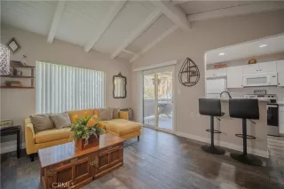 Photo #5: OC25156984 Listing 