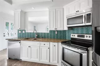 Photo #6: OC25157247 Listing 