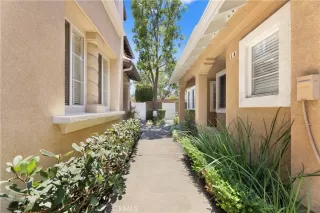 Photo #3: OC25157405 Listing 