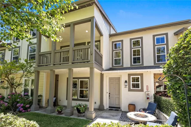 MLS: OC25157928 Condo For Sale