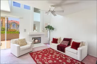 Photo #3: OC25158119 Listing