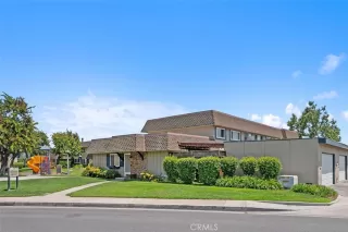 Photo #1: OC25158188 Listing 