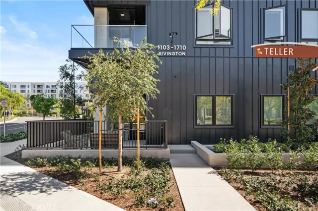 MLS: OC25158467 Condo For Sale