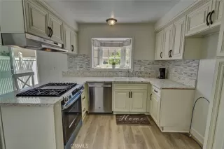 Photo #4: OC25158952 Listing 