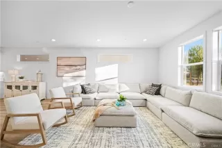 Photo #4: OC25159029 Listing 