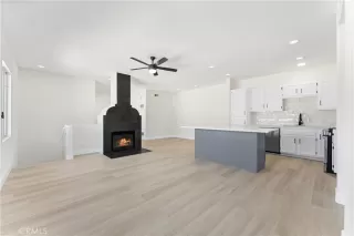 Photo #4: OC25159217 Listing 