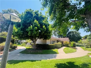 Photo #2: OC25159310 Listing