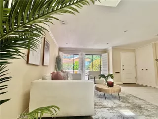 Photo #6: OC25159310 Listing