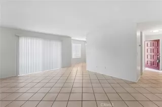 Photo #1: OC25159817 Listing 