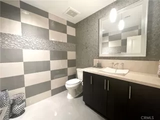 Photo #6: OC25160166 Listing 