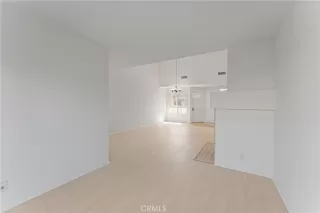 Photo #5: OC25160200 Listing 