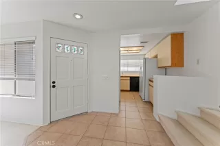 Photo #6: OC25160200 Listing 