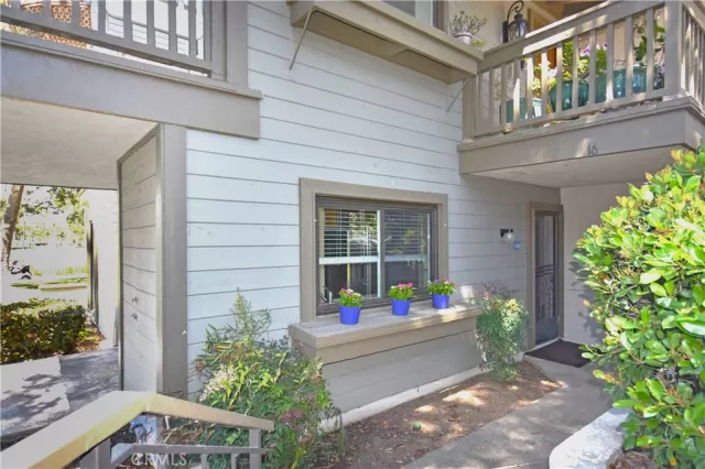 MLS: OC25160279 Condo For Sale