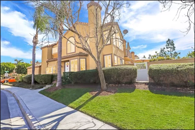 MLS: OC25160855 Condo For Sale