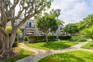 Photo #2: OC25161019 Listing 