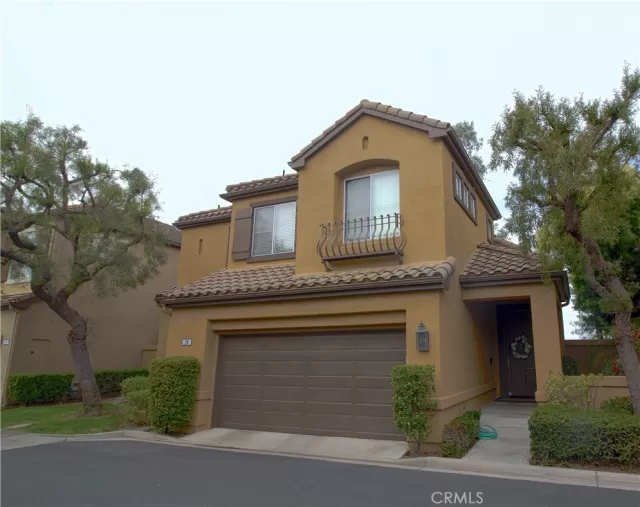 MLS: OC25161448 Condo For Sale