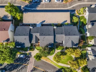 Photo #4: OC25161539 Listing 