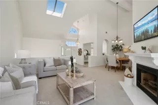 Photo #5: OC25161901 Listing 