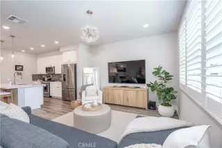 Photo #2: OC25161926 Listing 