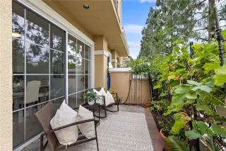 Photo #5: OC25161950 Listing 