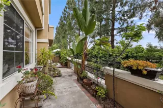 Photo #6: OC25161950 Listing 