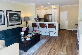 Photo #4: OC25162456 Listing