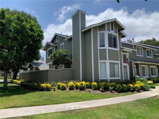 MLS: OC25162652 Condo For Sale