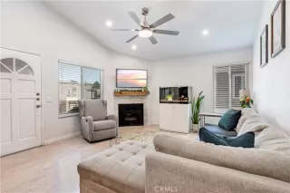 Photo #2: OC25163173 Listing