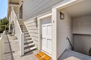 More Details about MLS # OC25163257 : 1421 SUPERIOR AVENUE 4